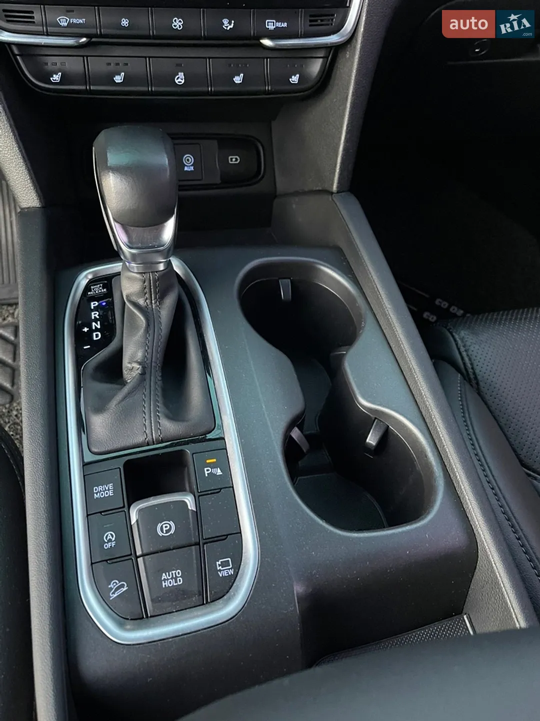 2018 Hyundai Santa Fe - мініатюра 27