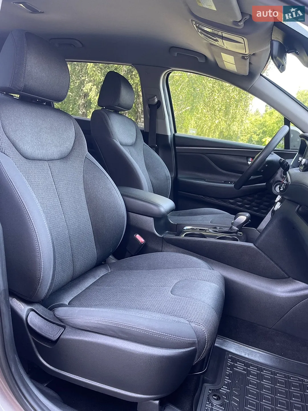 2019 Hyundai Santa Fe - мініатюра 24