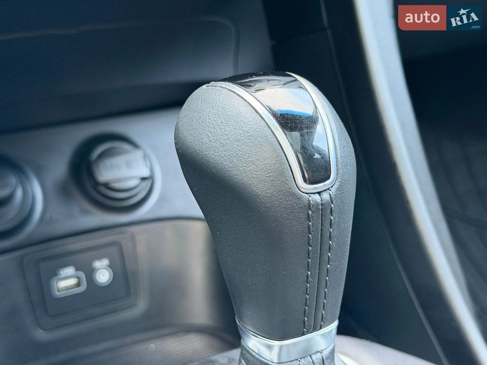 2016 Hyundai Santa Fe - мініатюра 40