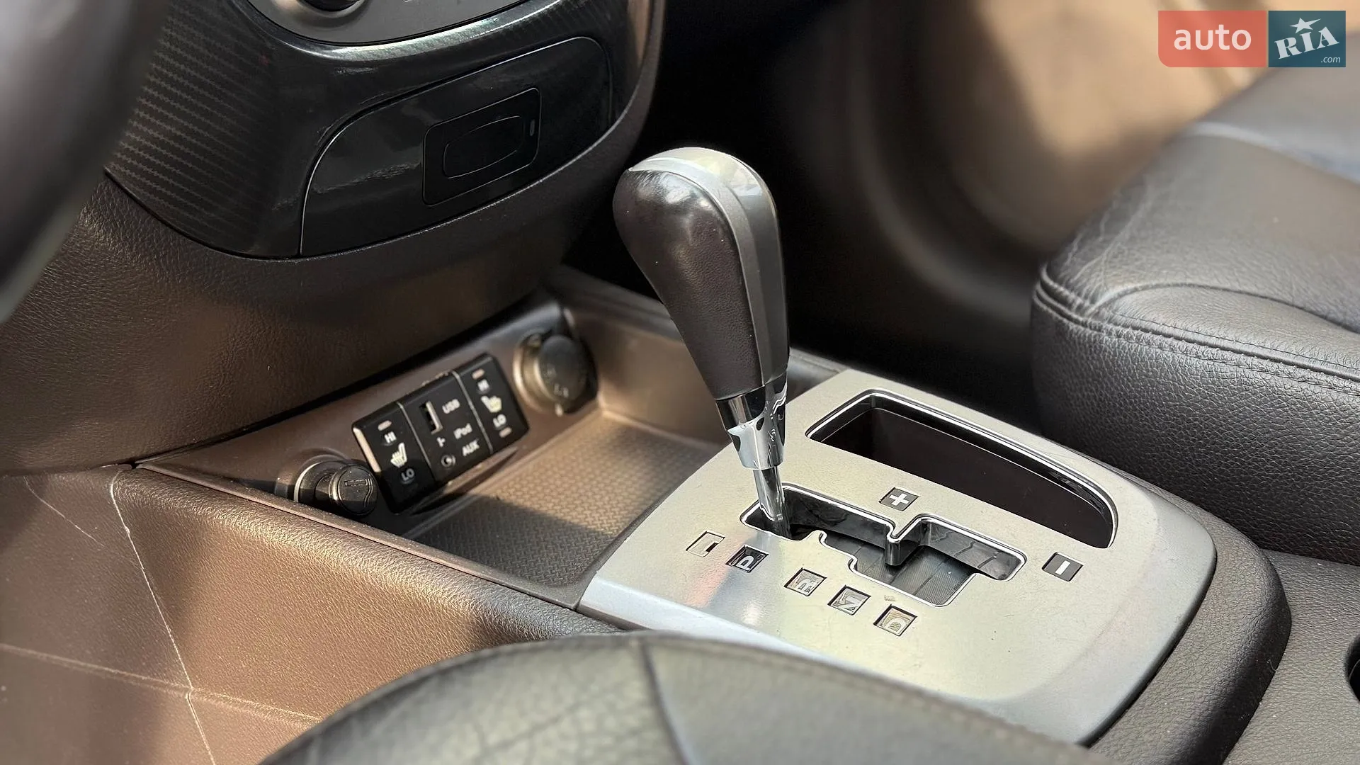 2010 Hyundai Santa Fe - мініатюра 2