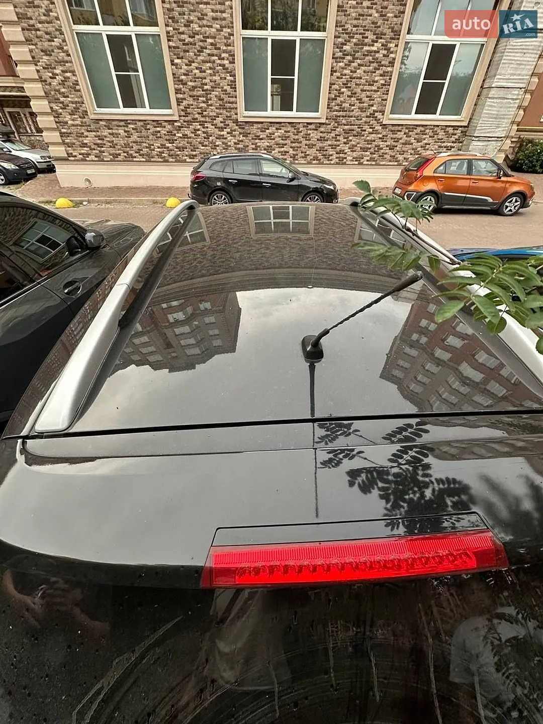 2011 Hyundai Santa Fe - мініатюра 18