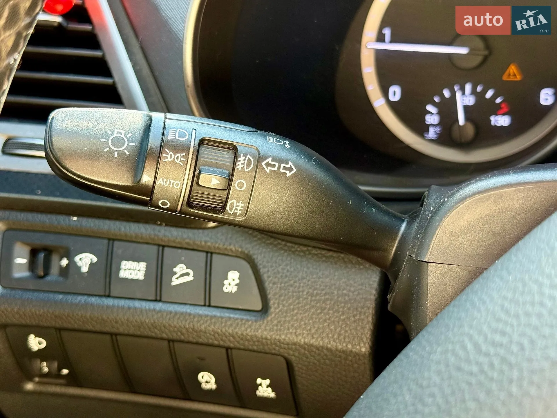 2016 Hyundai Santa Fe - мініатюра 19
