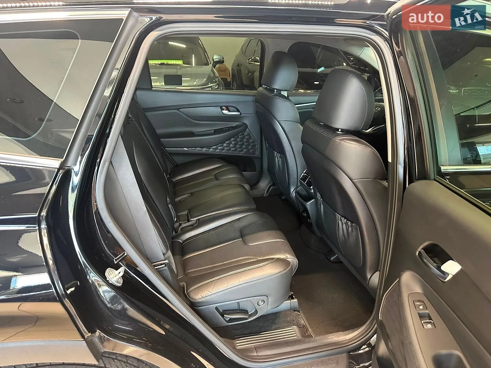 2020 Hyundai Santa Fe - мініатюра 17