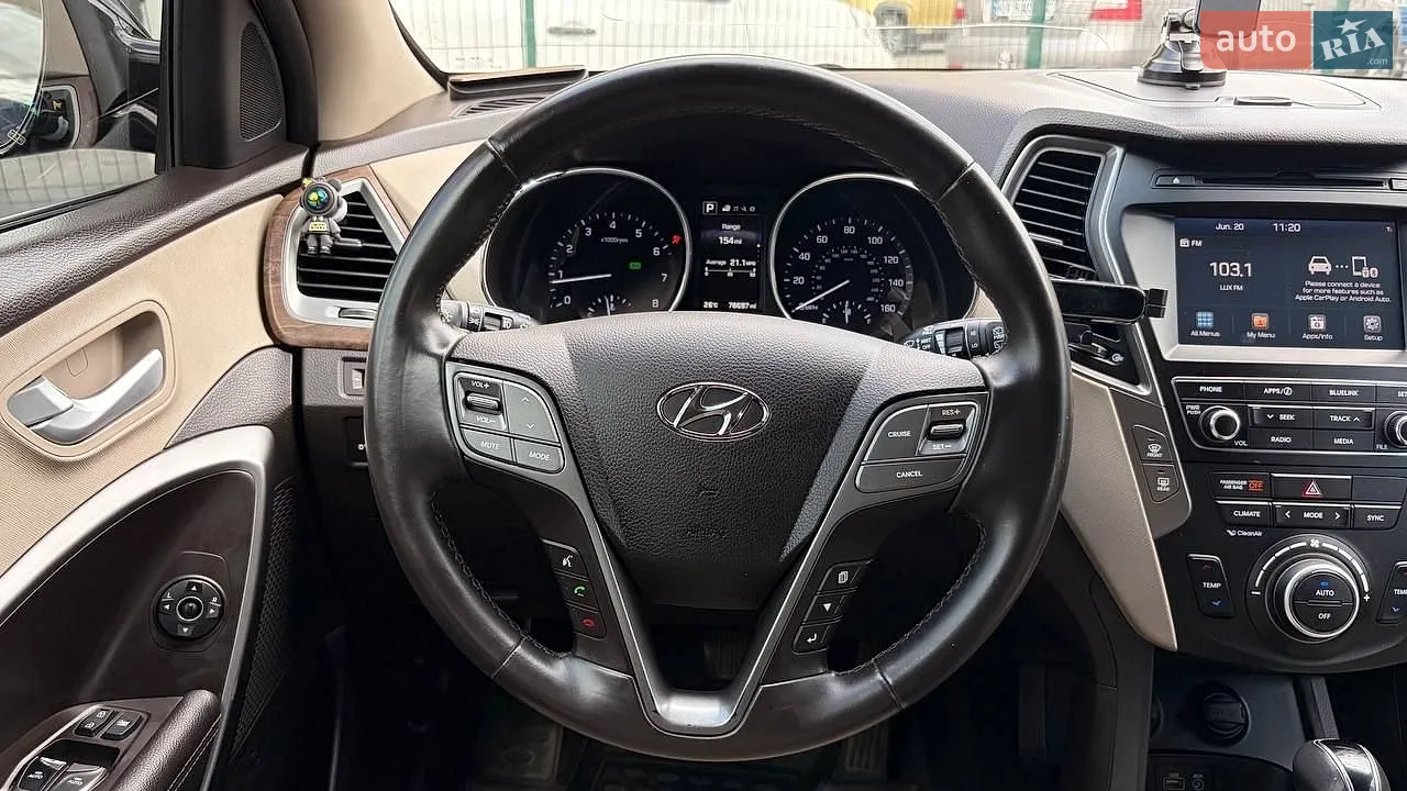 2017 Hyundai Santa Fe - мініатюра 15