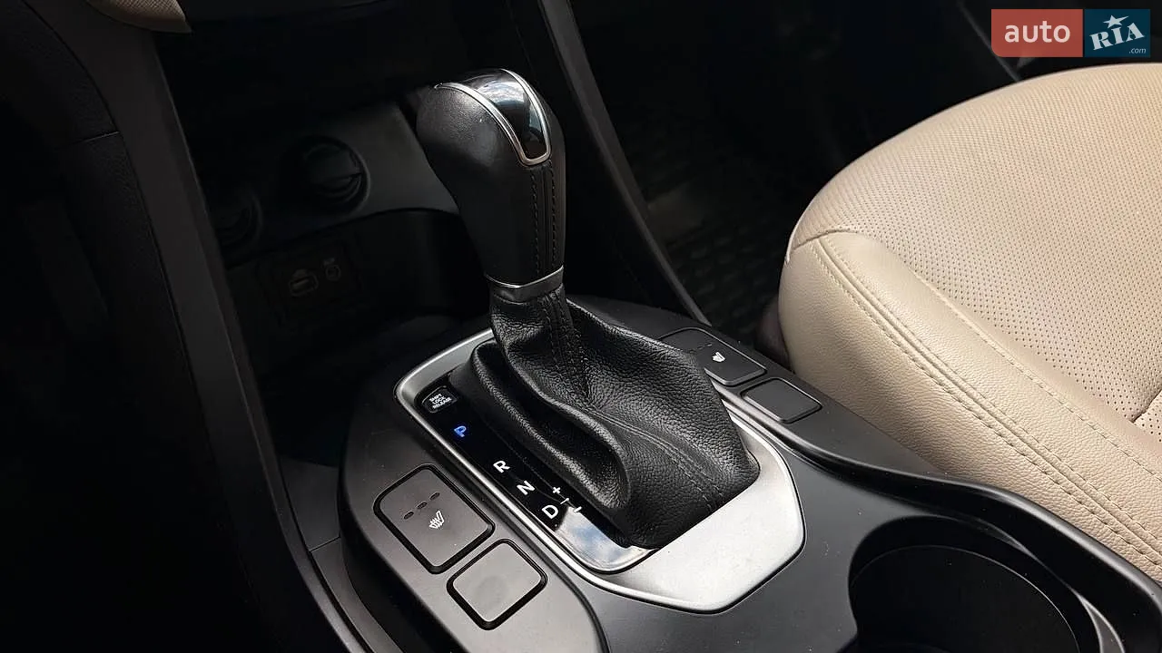 2017 Hyundai Santa Fe - мініатюра 22