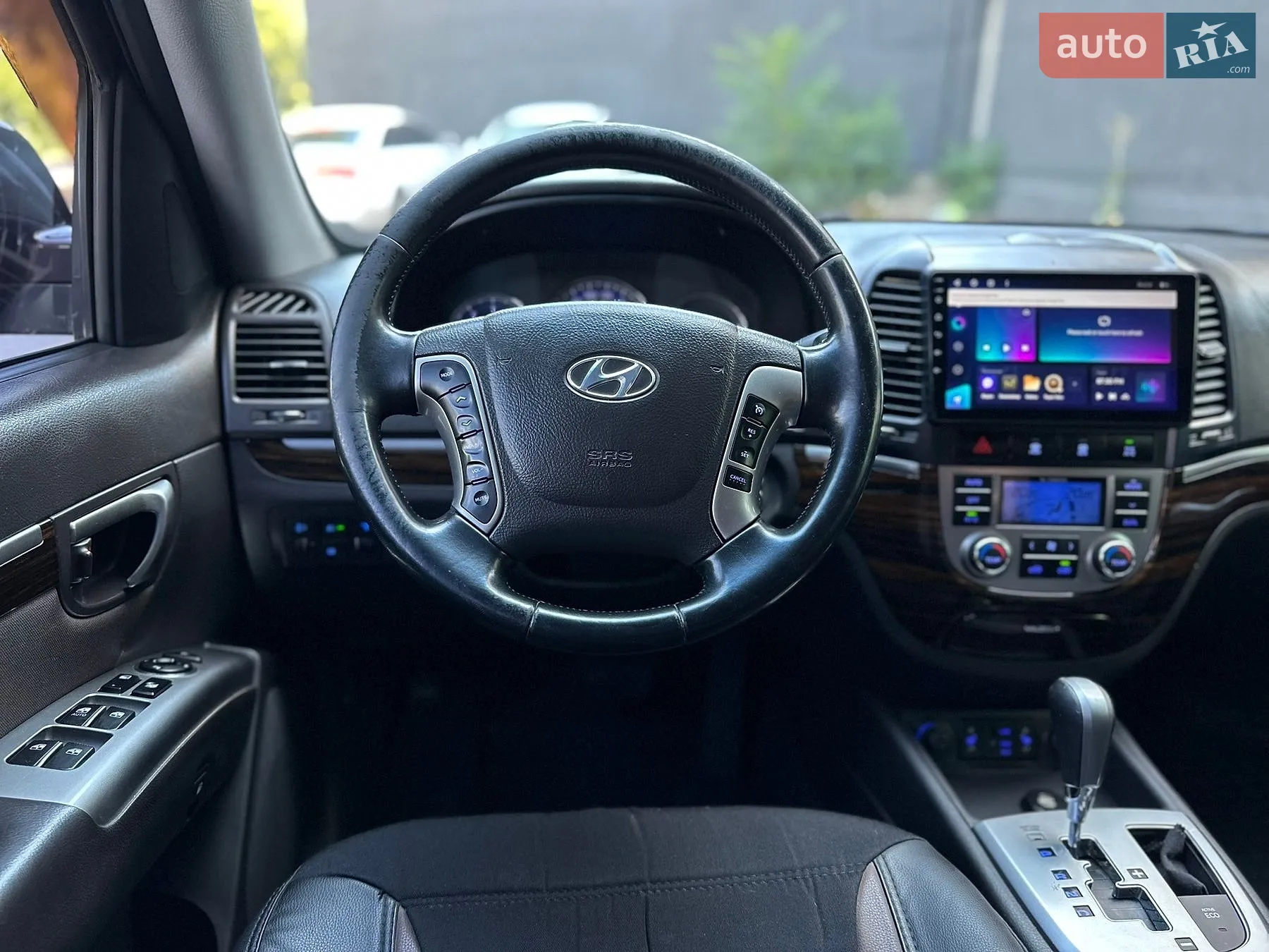 2010 Hyundai Santa Fe - мініатюра 30
