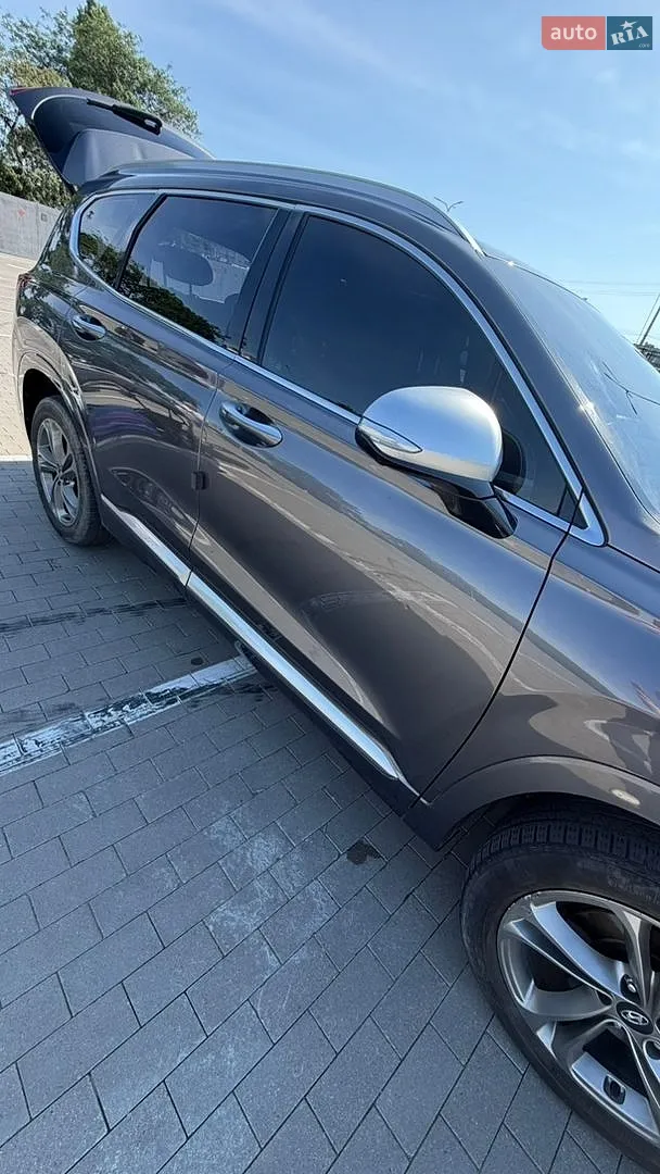 2018 Hyundai Santa Fe - мініатюра 19