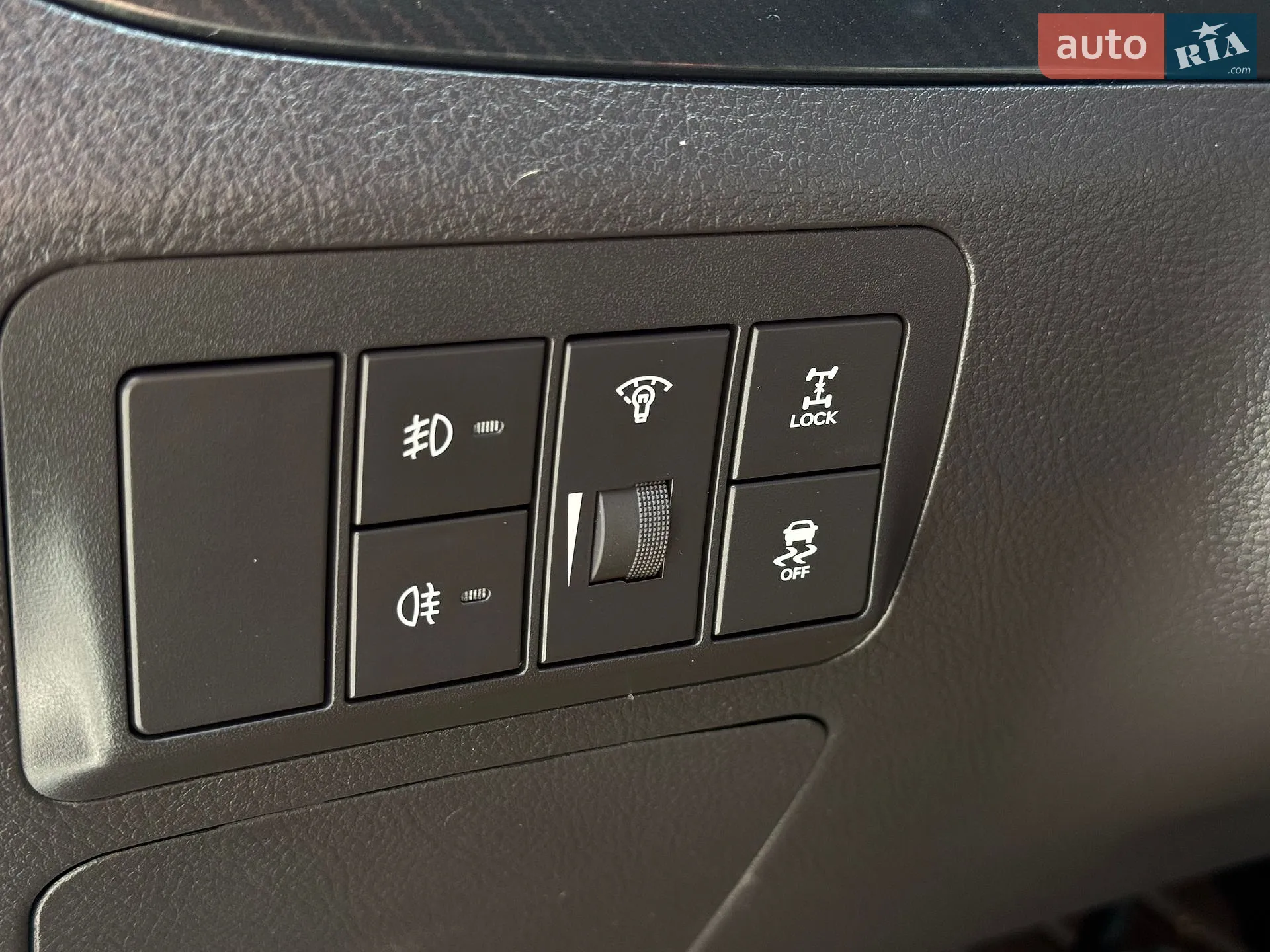 2011 Hyundai Santa Fe - мініатюра 40