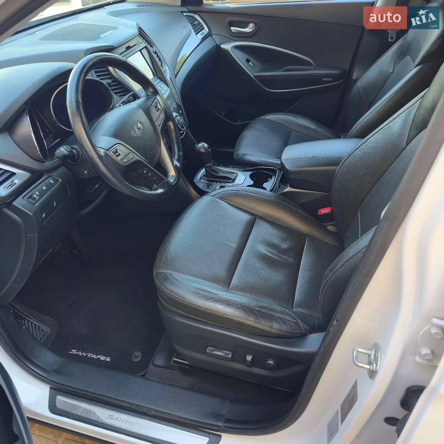 2014 Hyundai Santa Fe - мініатюра 38