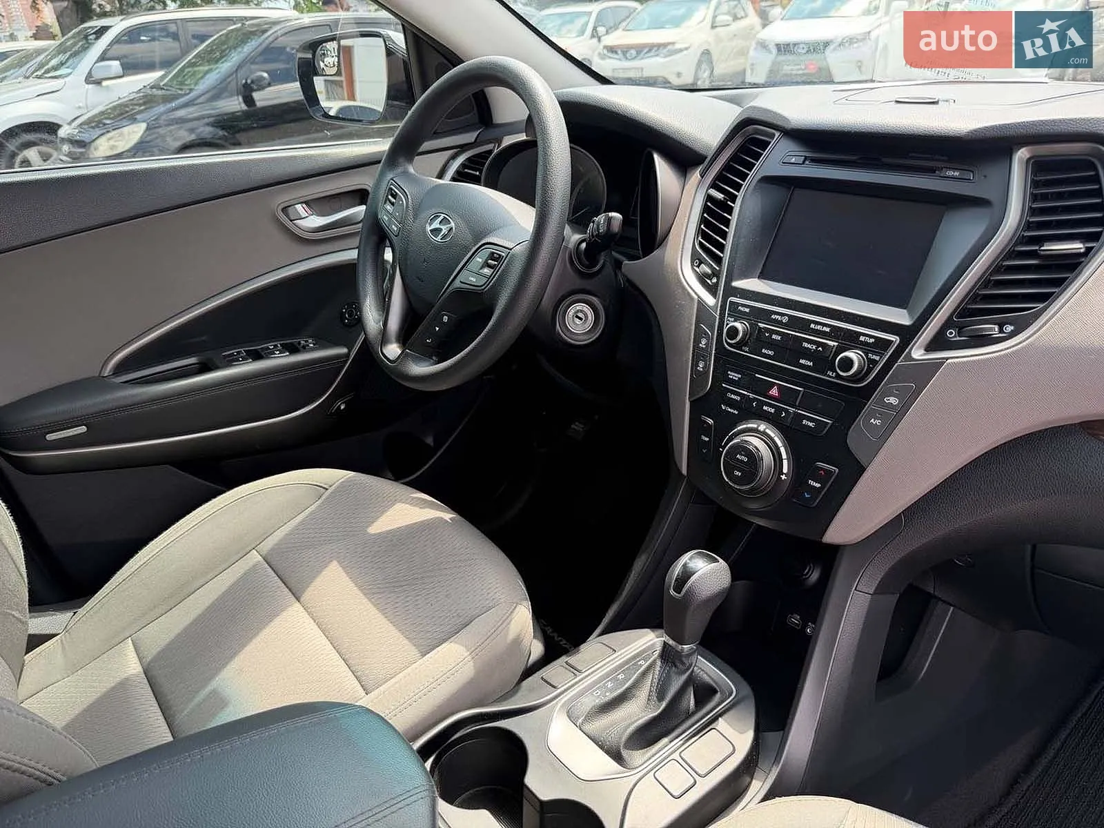 2016 Hyundai Santa Fe - мініатюра 17