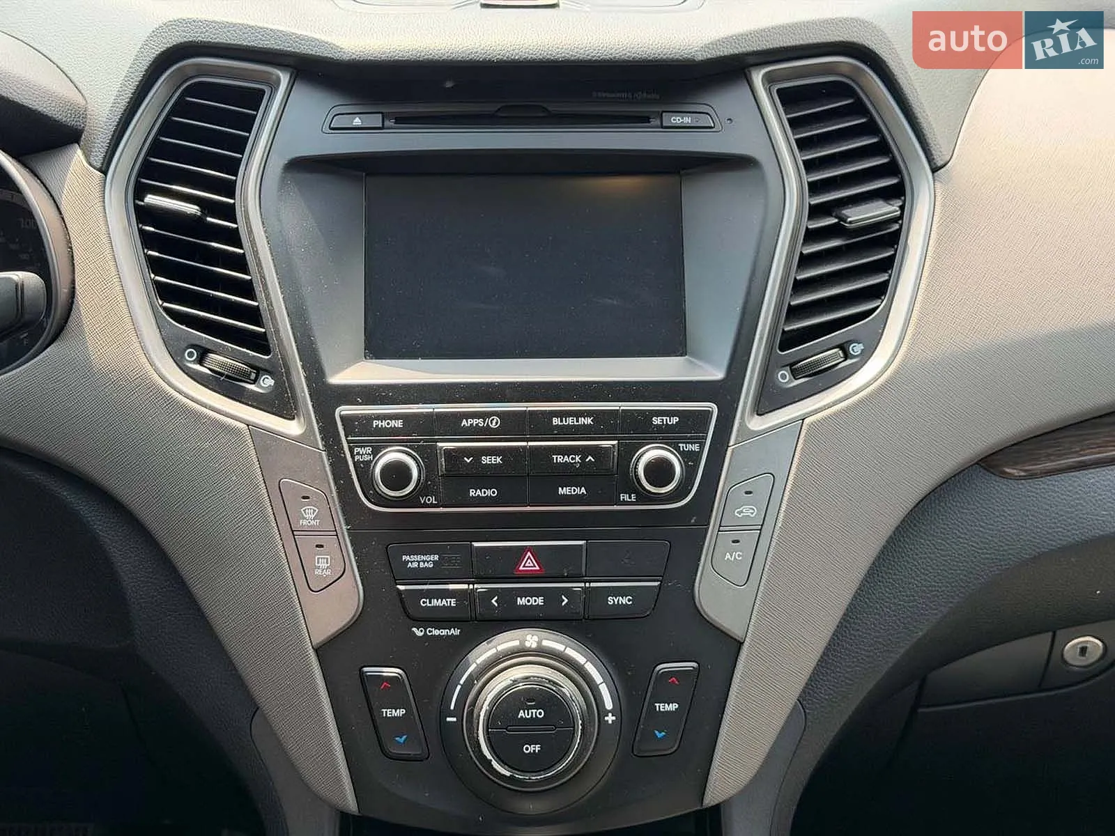 2016 Hyundai Santa Fe - мініатюра 25