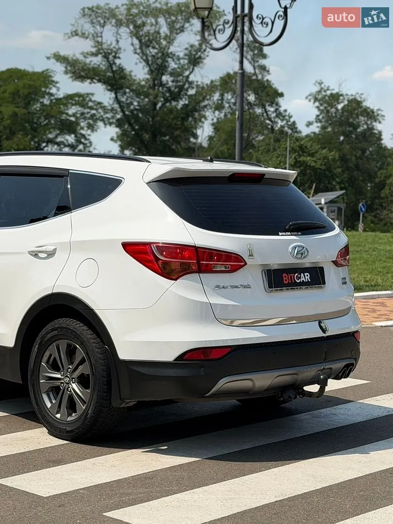 2012 Hyundai Santa Fe - мініатюра 12