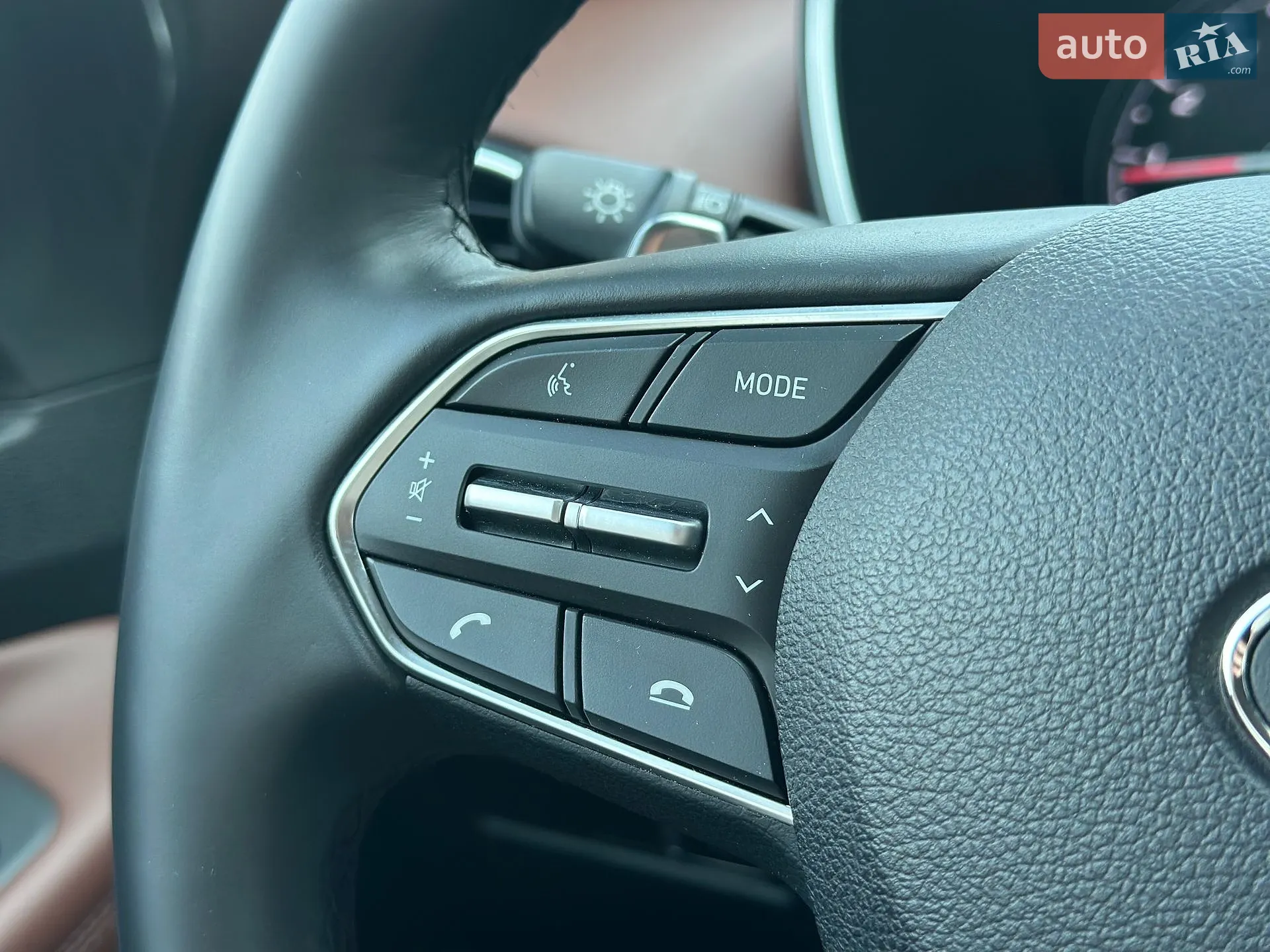 2021 Hyundai Santa Fe - мініатюра 24