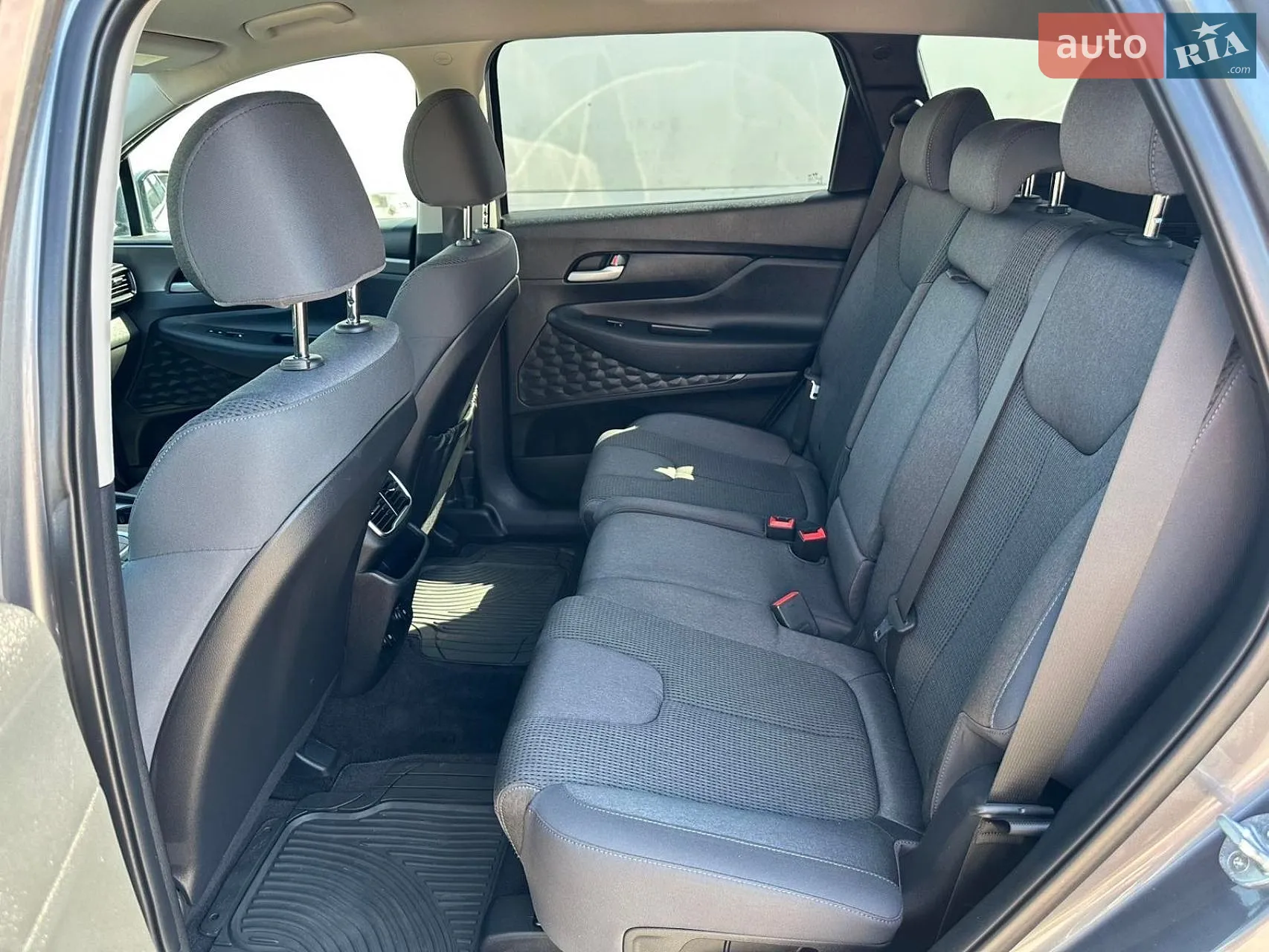 2018 Hyundai Santa Fe - мініатюра 11