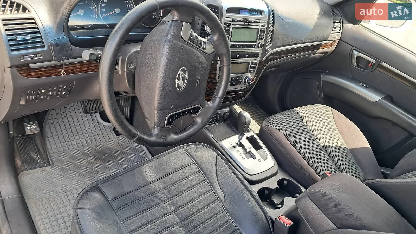 2011 Hyundai Santa Fe - мініатюра 4