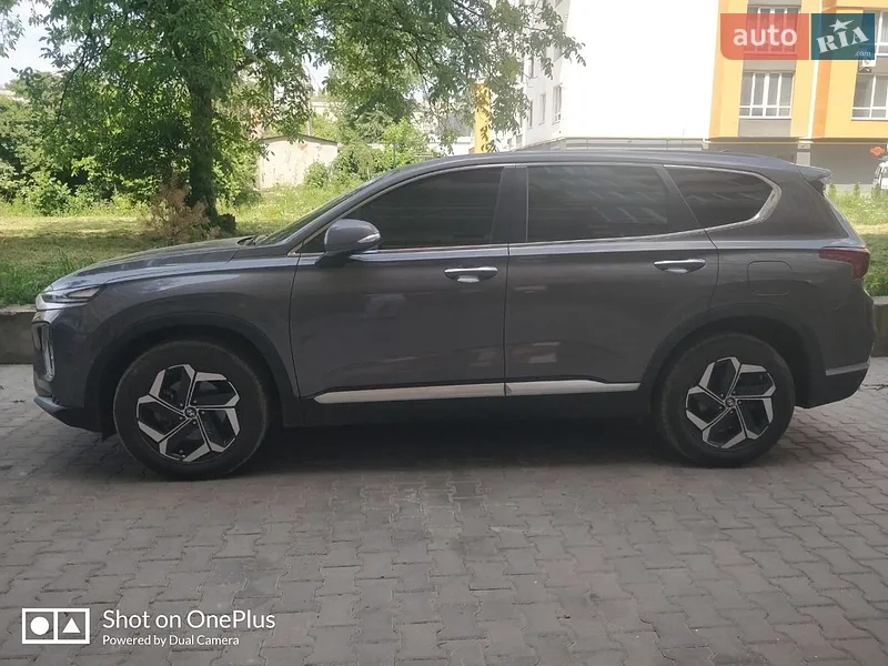 Hyundai Santa FE