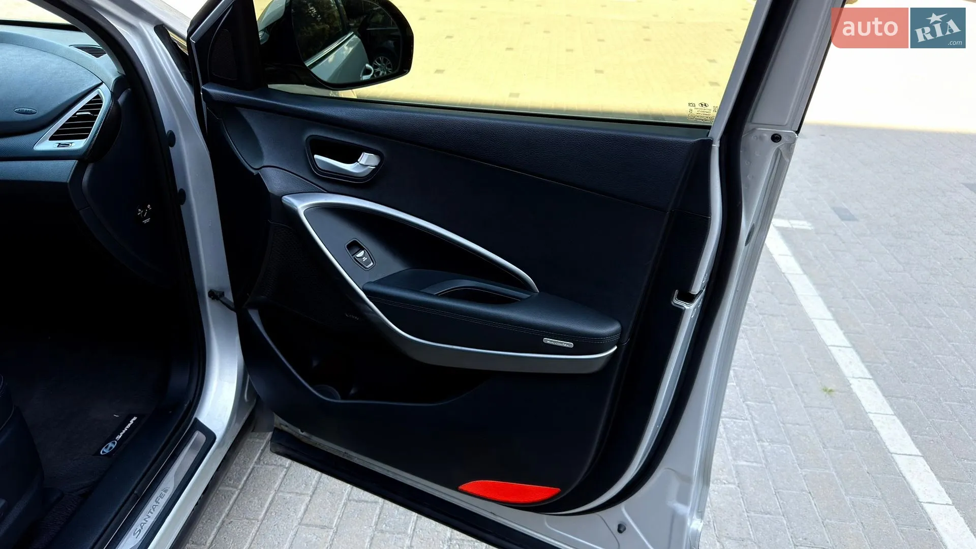 2017 Hyundai Santa Fe - мініатюра 26