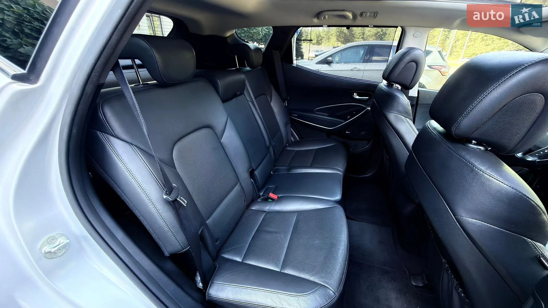 2017 Hyundai Santa Fe - мініатюра 37