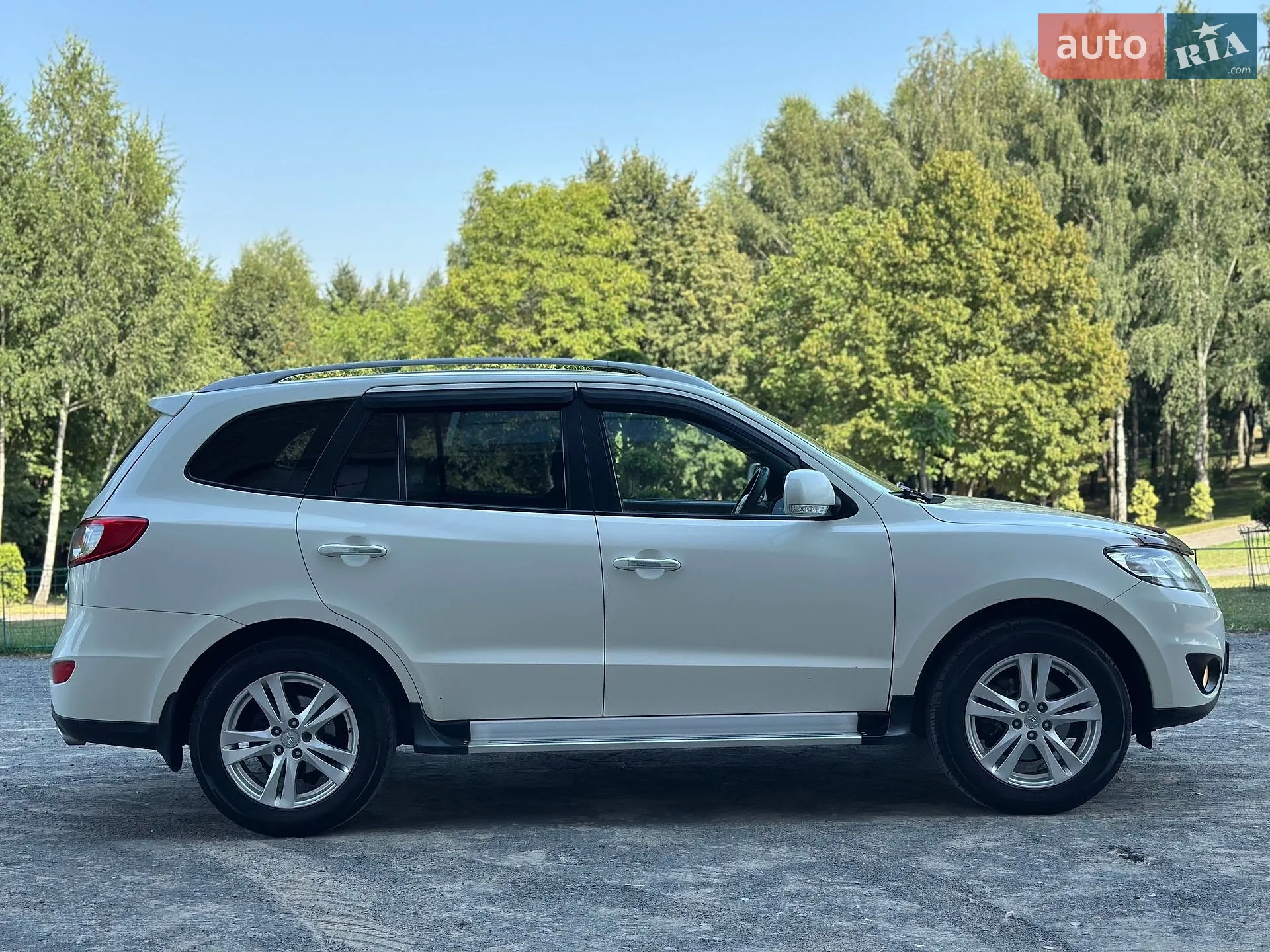 2011 Hyundai Santa Fe - мініатюра 12