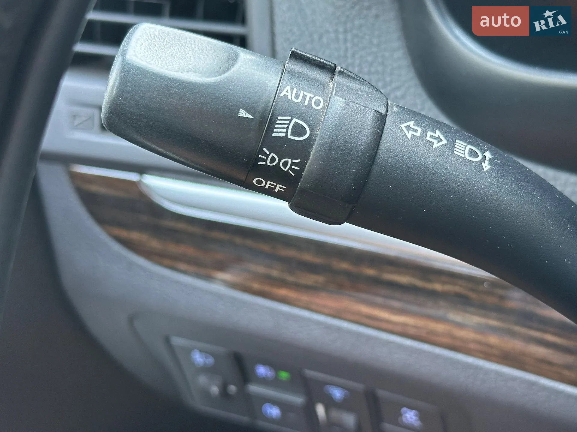 2011 Hyundai Santa Fe - мініатюра 59