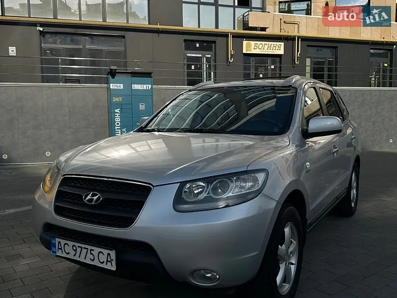 Hyundai Santa FE