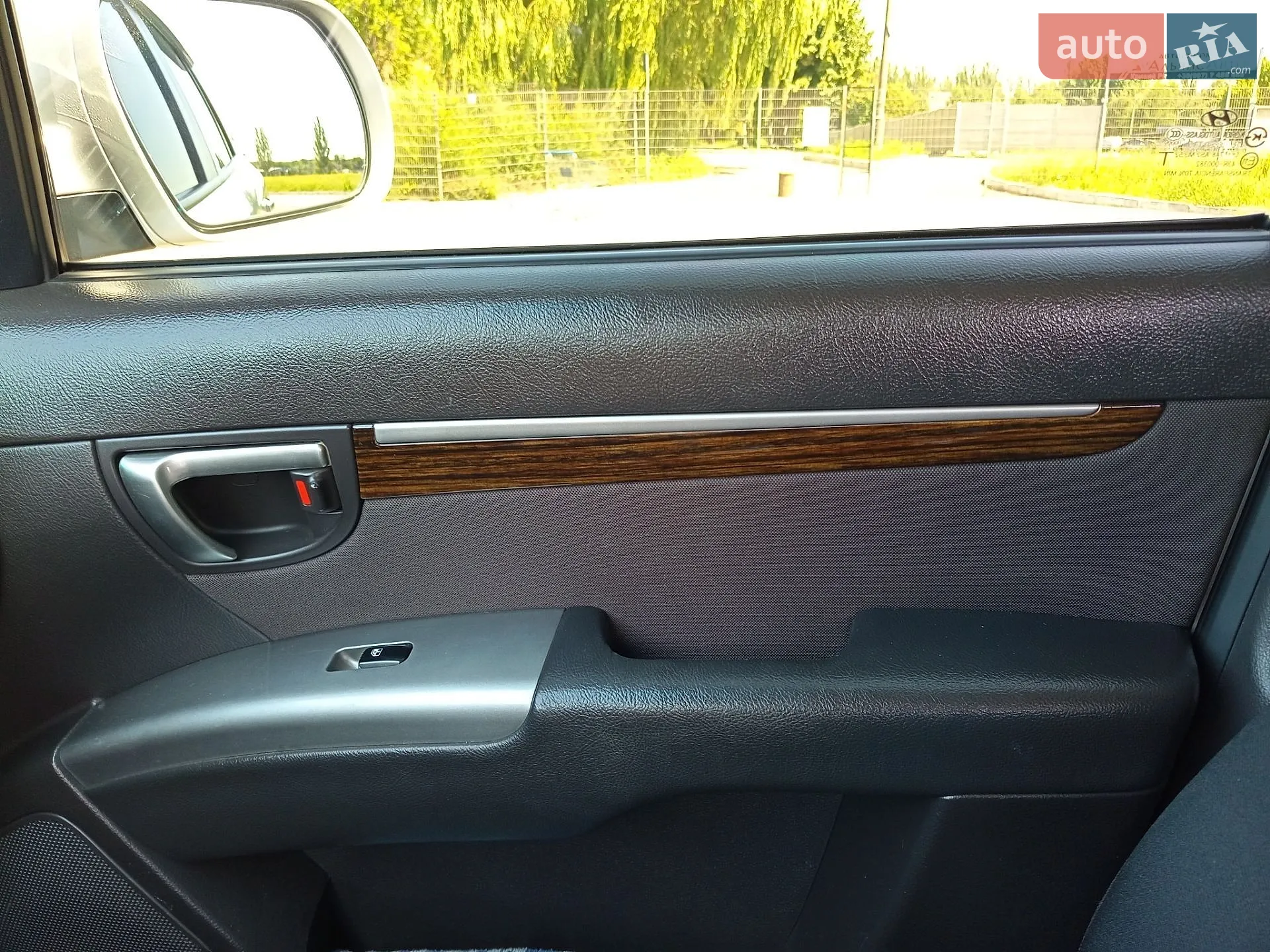 2011 Hyundai Santa Fe - мініатюра 25