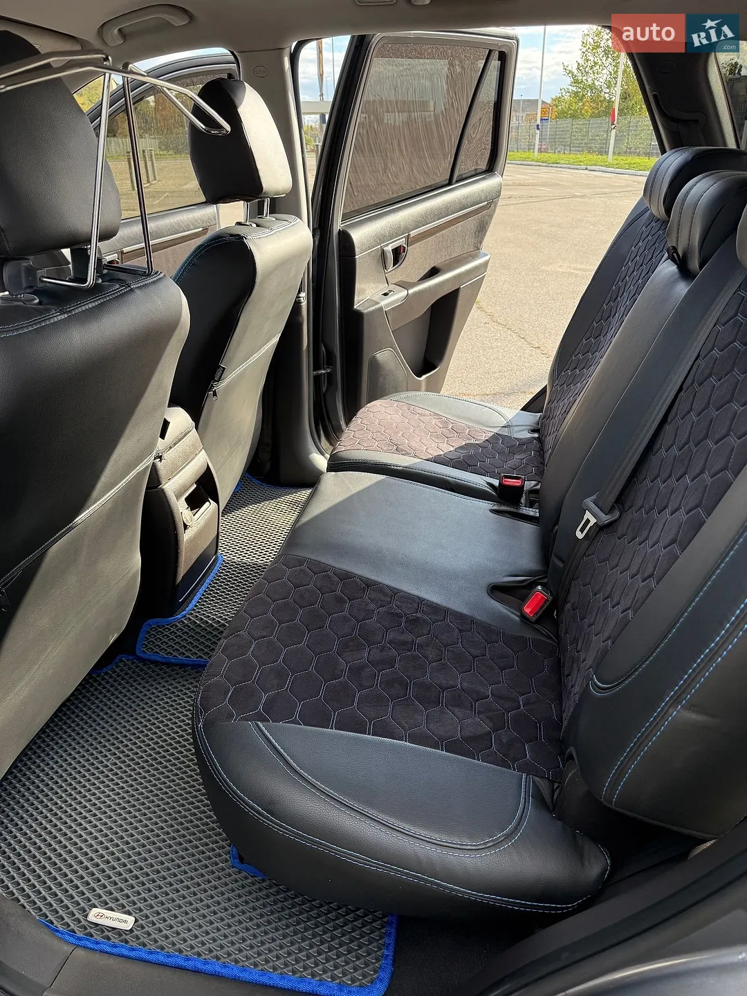 2012 Hyundai Santa Fe - мініатюра 14