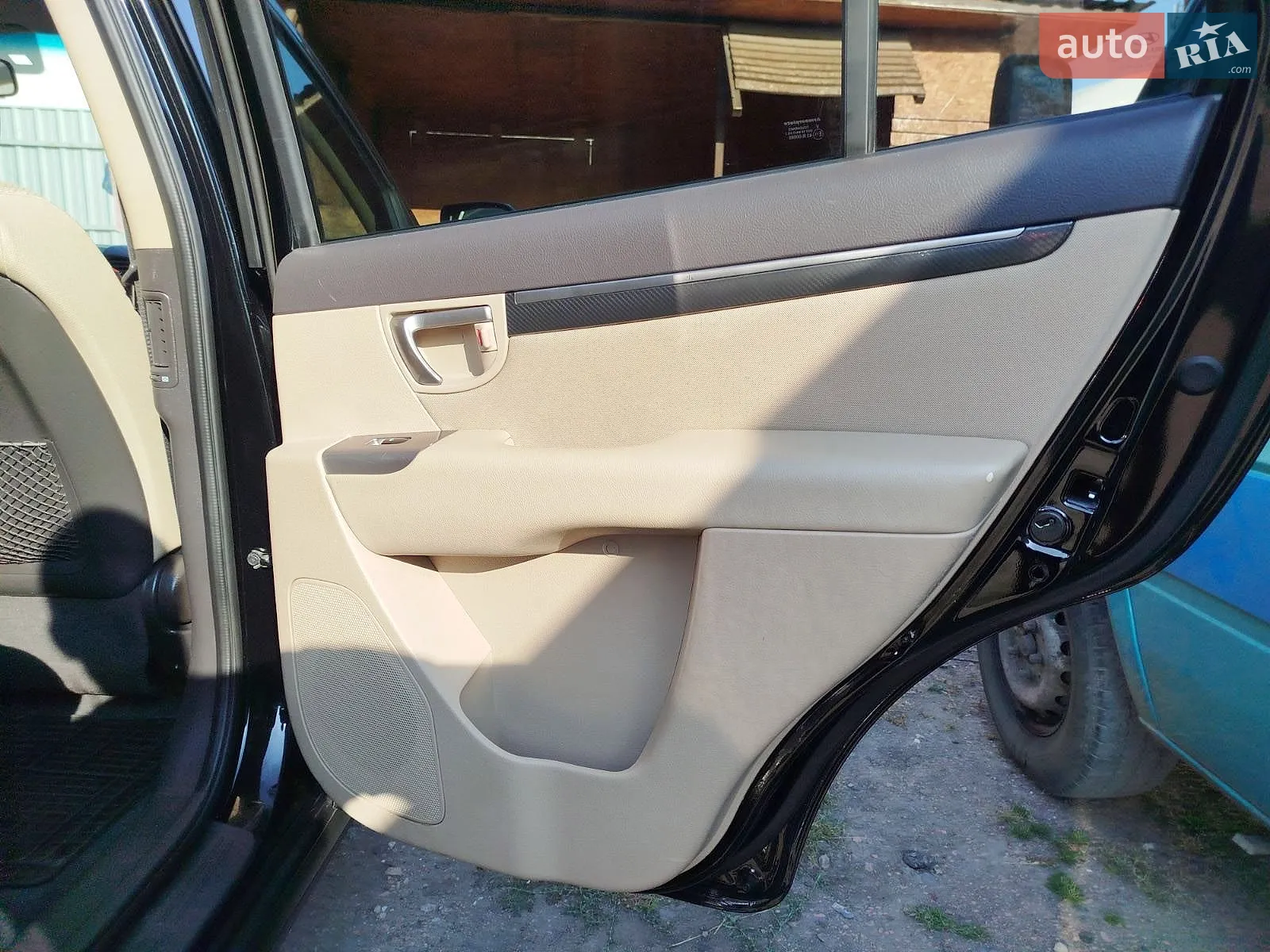 2010 Hyundai Santa Fe - мініатюра 18