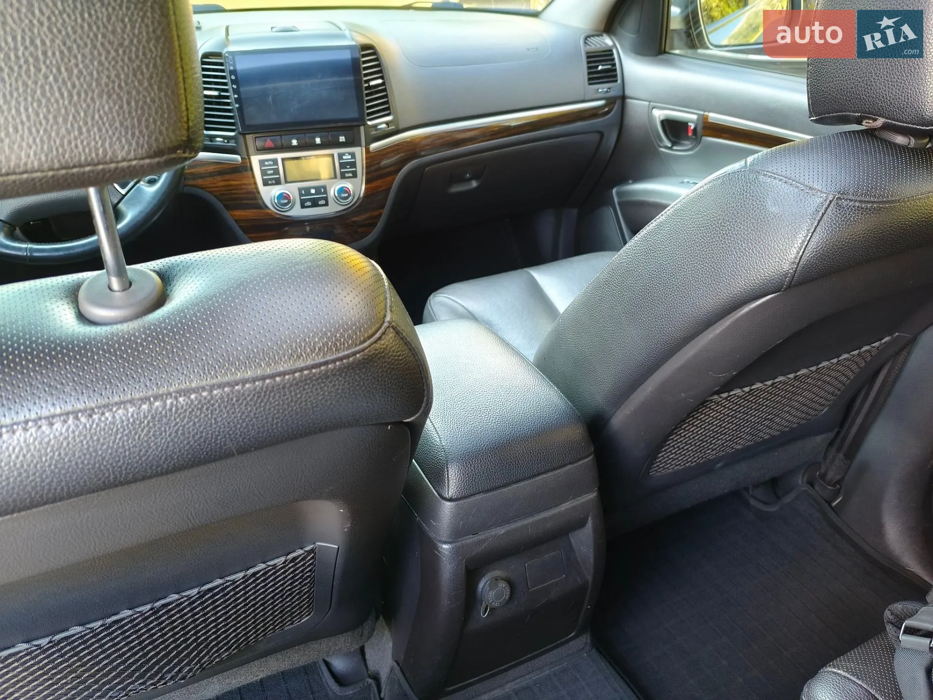 2011 Hyundai Santa Fe - мініатюра 13