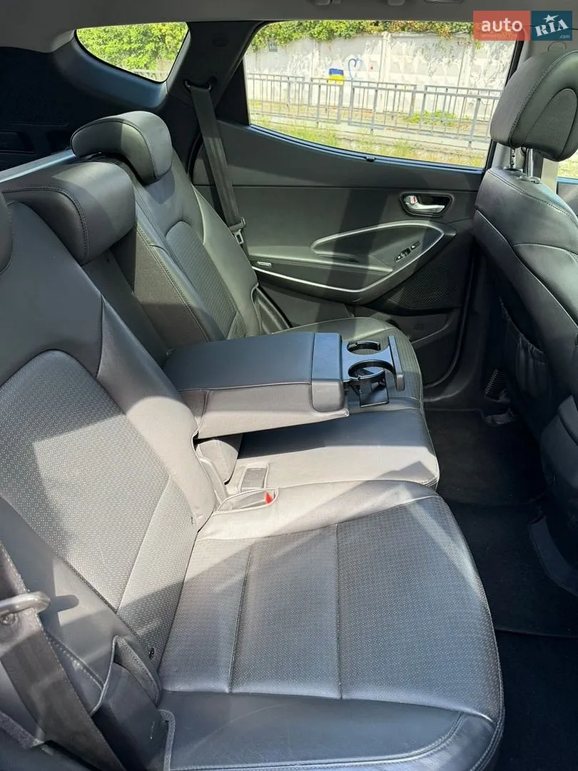 2014 Hyundai Santa Fe - мініатюра 18