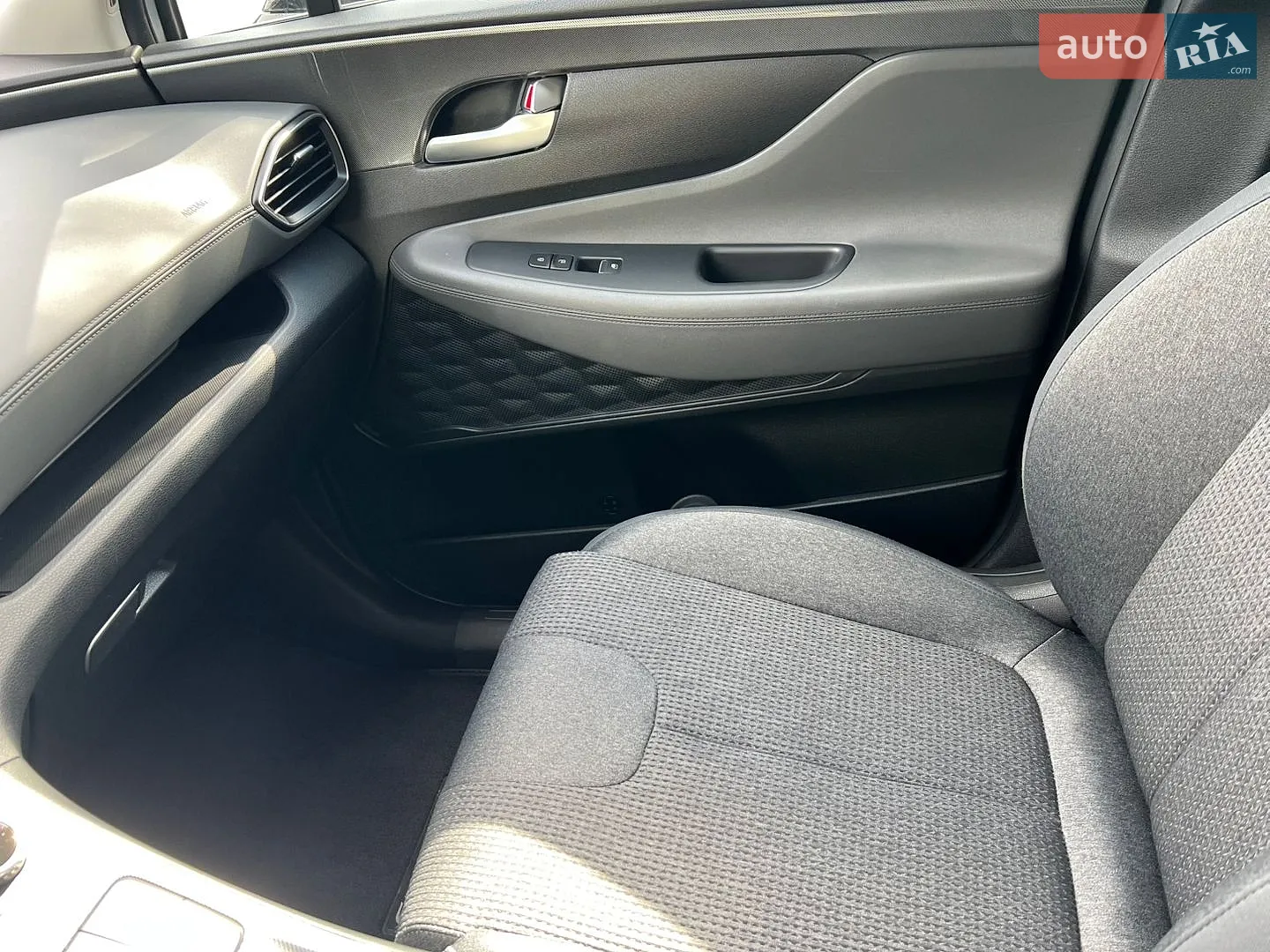 2022 Hyundai Santa Fe - мініатюра 23