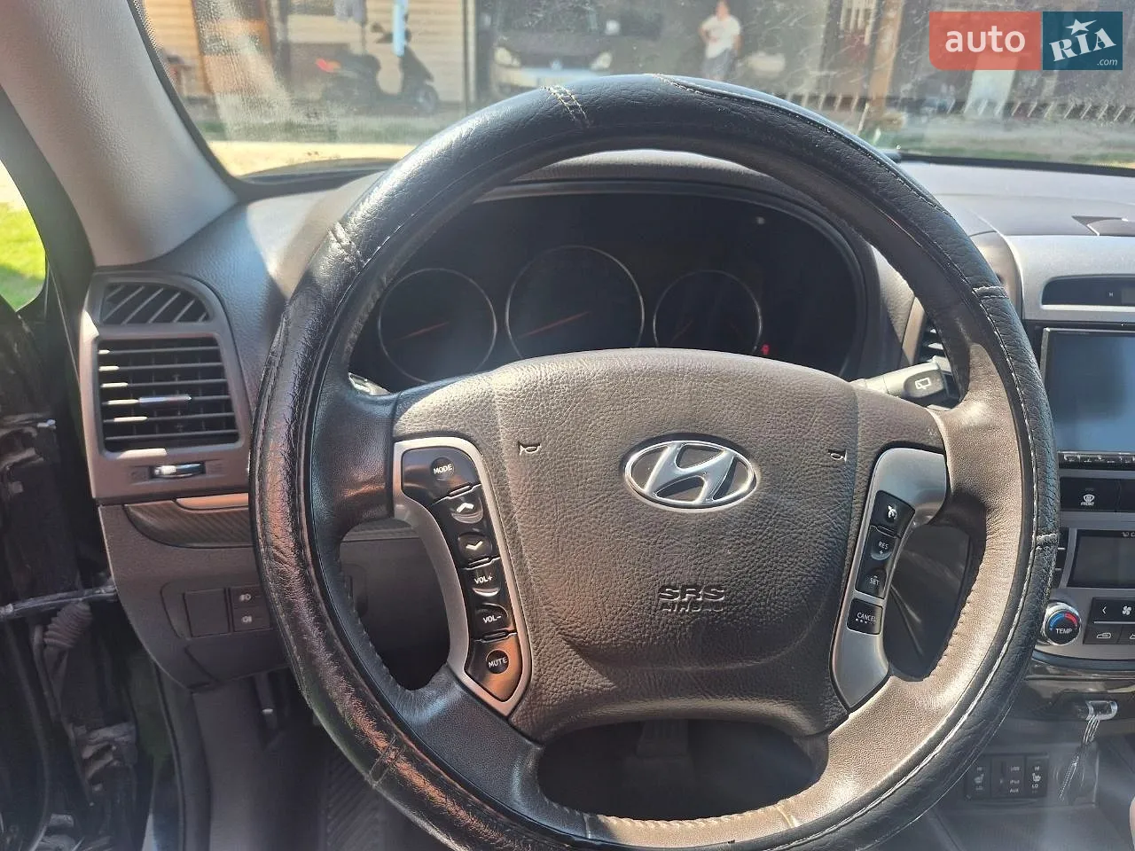 2010 Hyundai Santa Fe - мініатюра 11