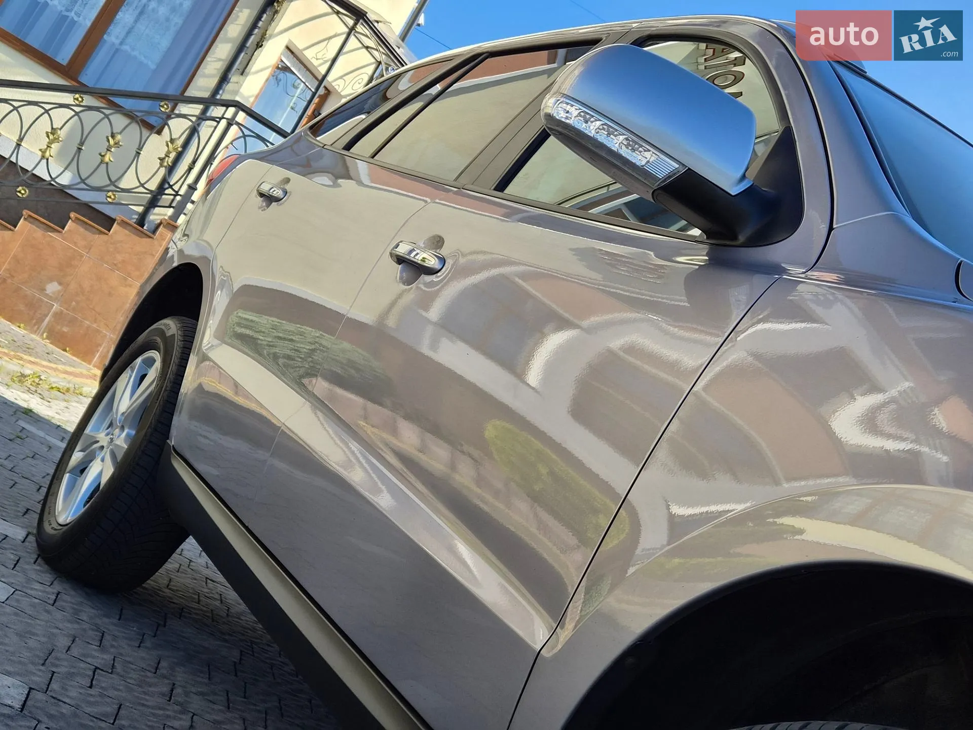 2010 Hyundai Santa Fe - мініатюра 10
