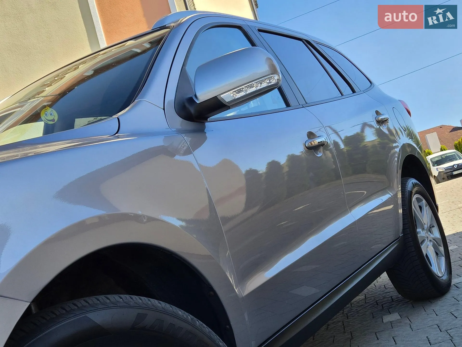 2010 Hyundai Santa Fe - мініатюра 19