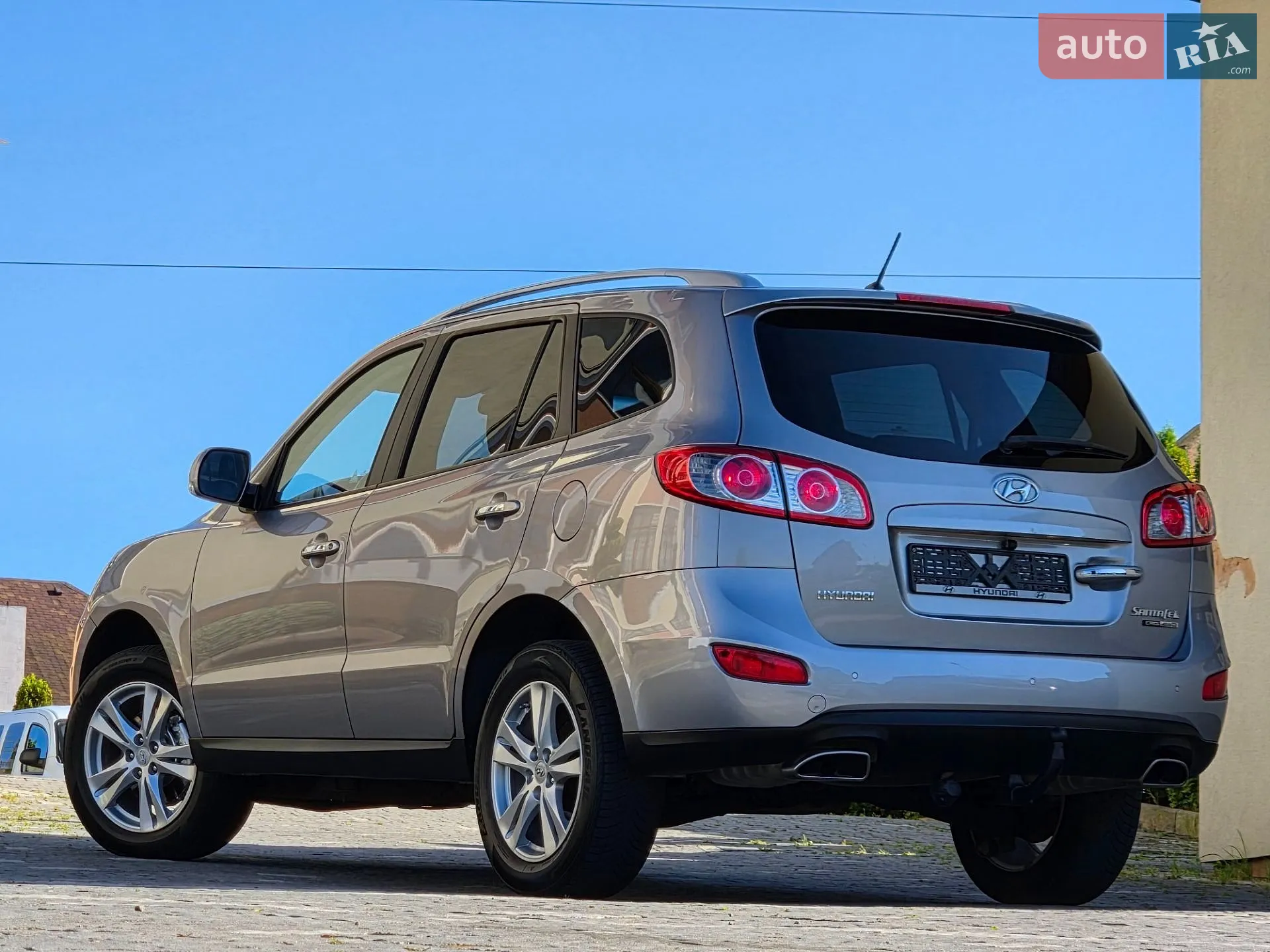 2010 Hyundai Santa Fe - мініатюра 24