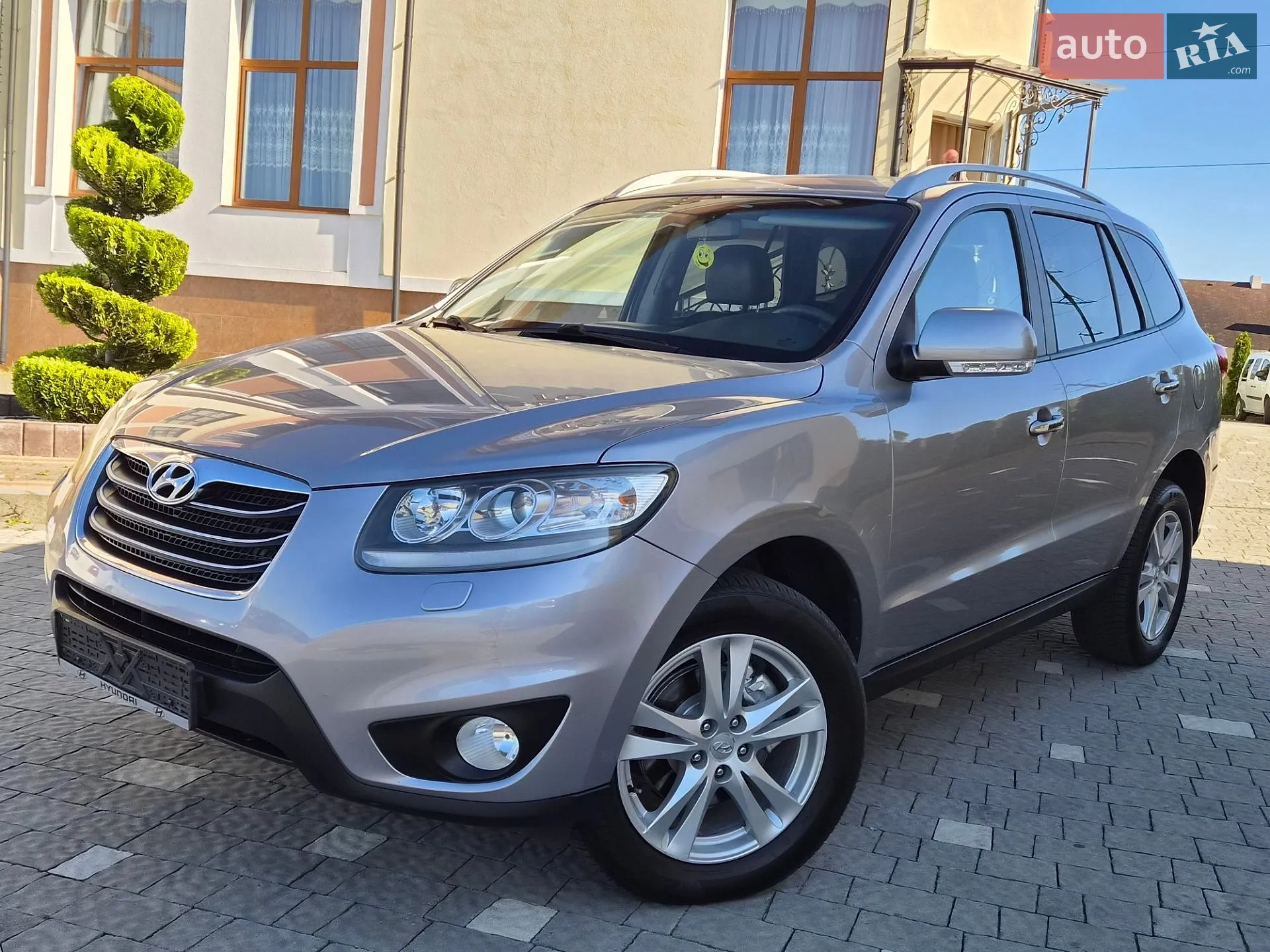 2010 Hyundai Santa Fe - мініатюра 21