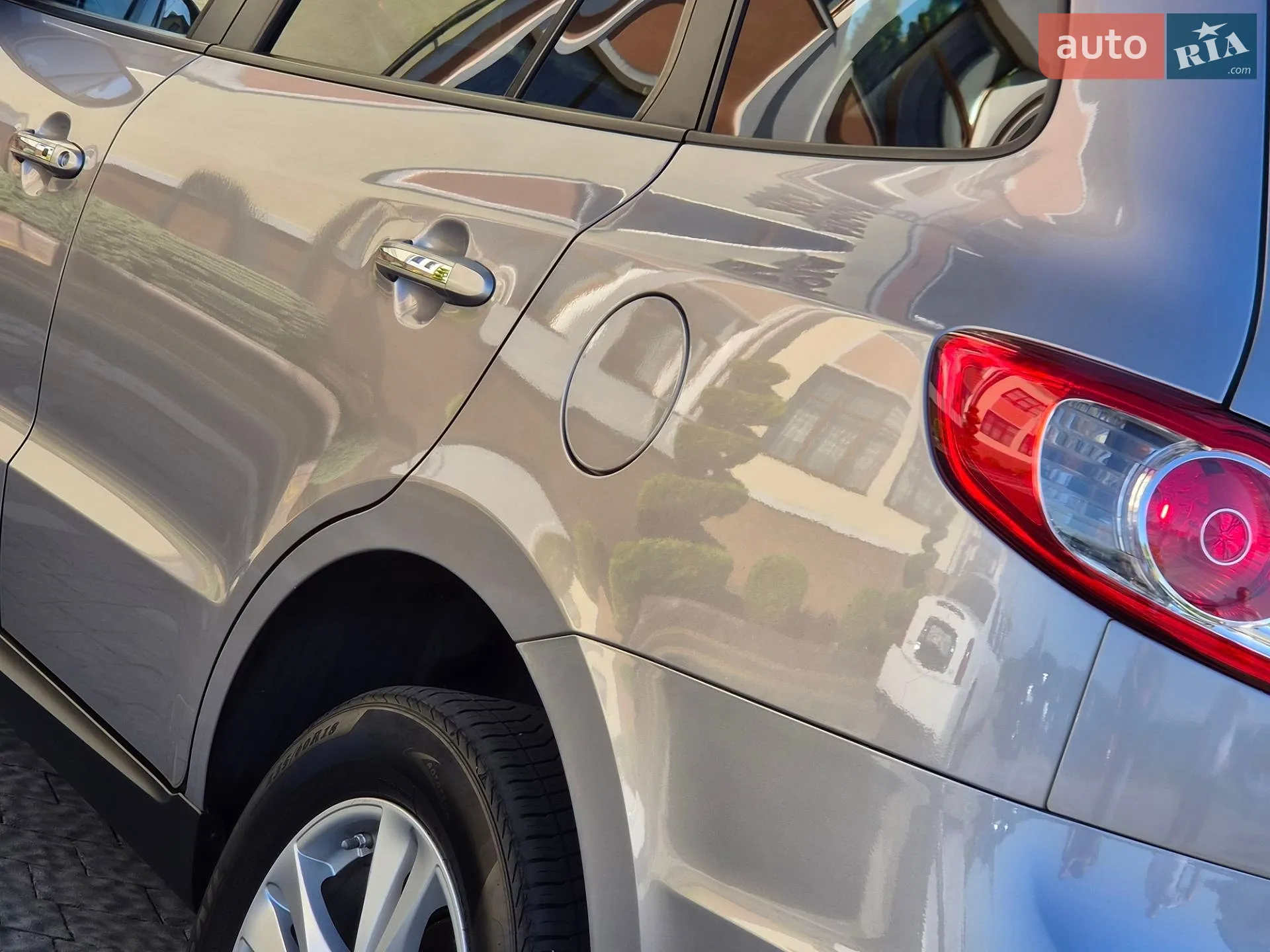 2010 Hyundai Santa Fe - мініатюра 35