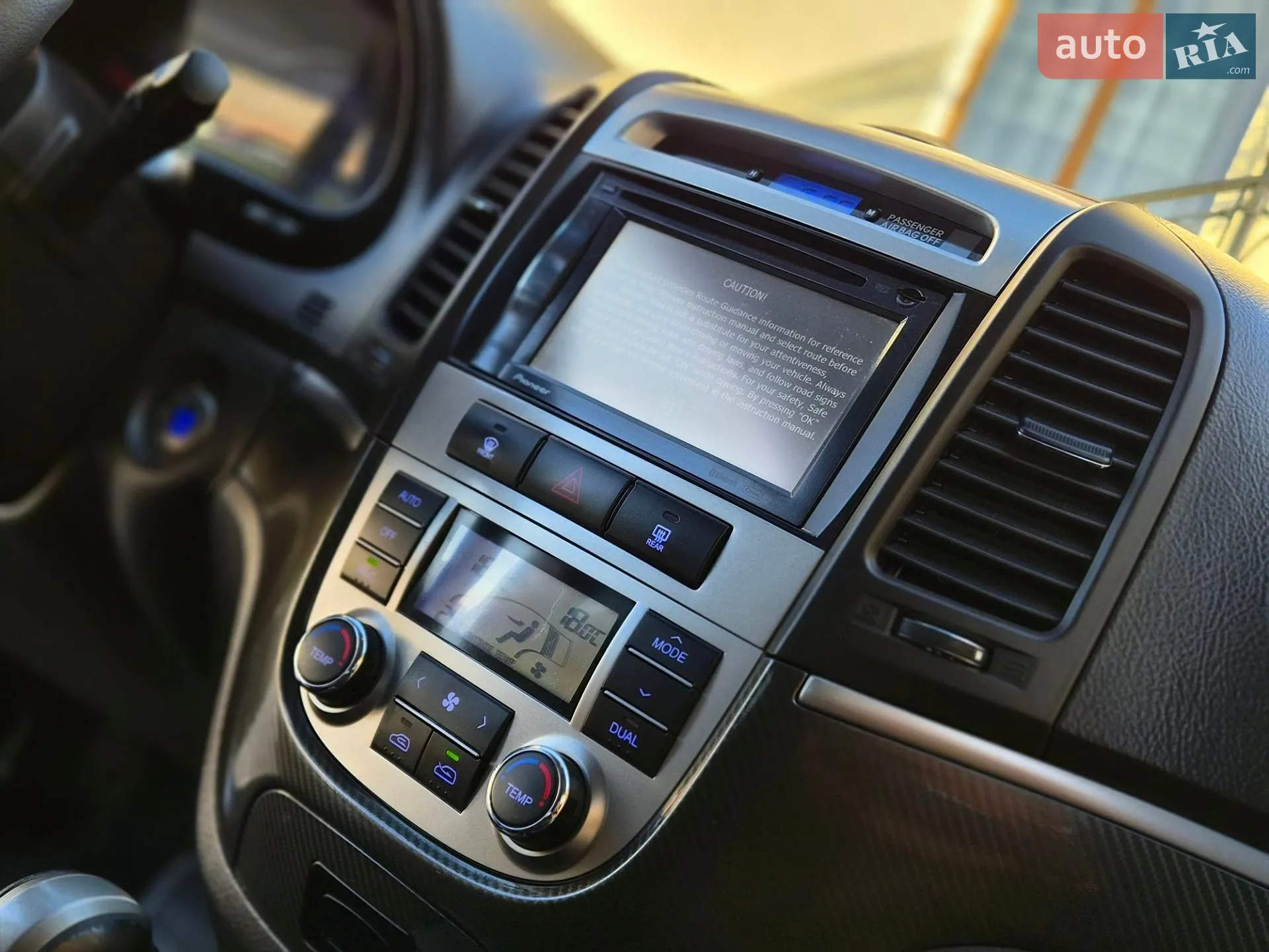 2010 Hyundai Santa Fe - мініатюра 57