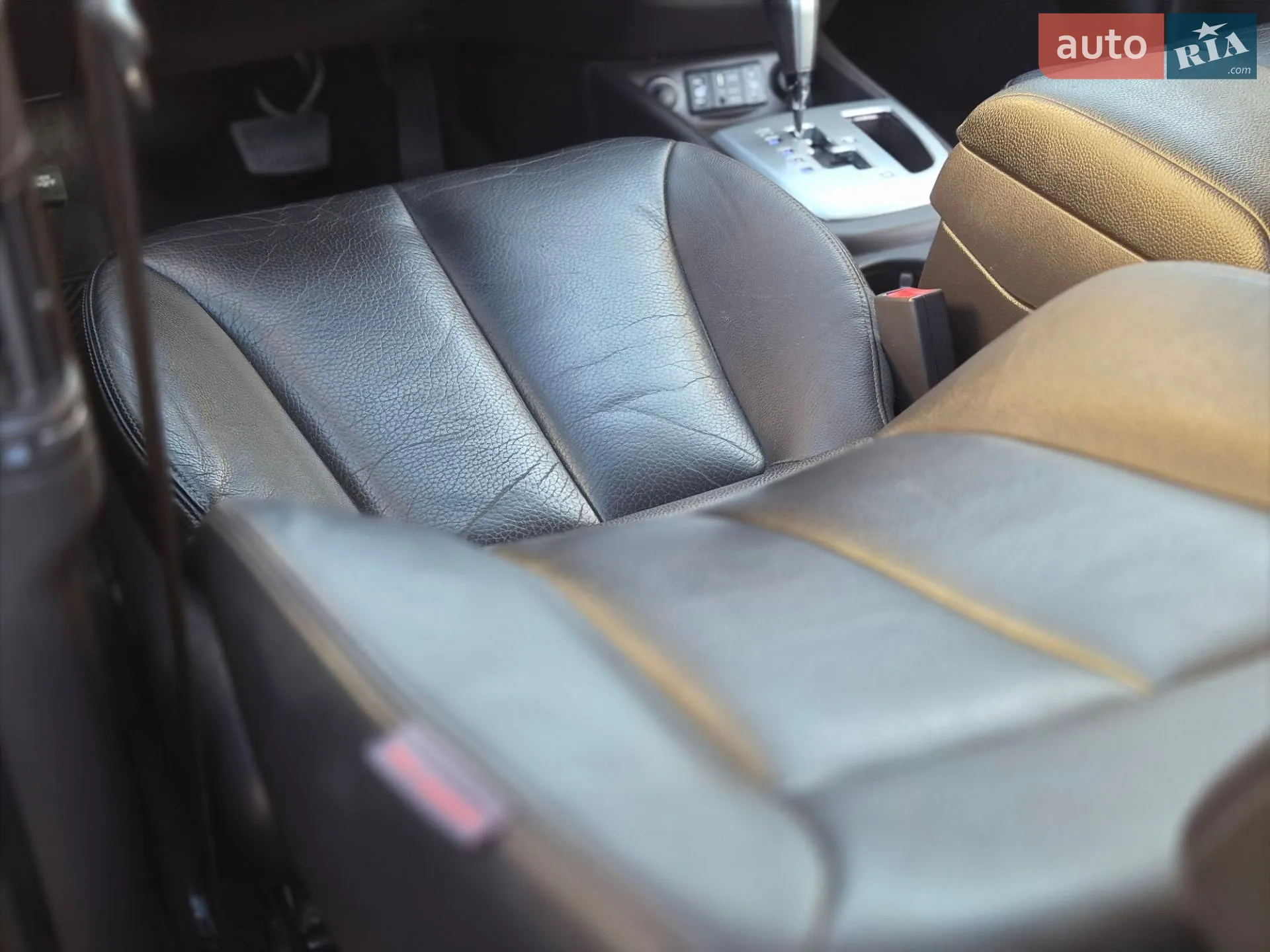 2010 Hyundai Santa Fe - мініатюра 66