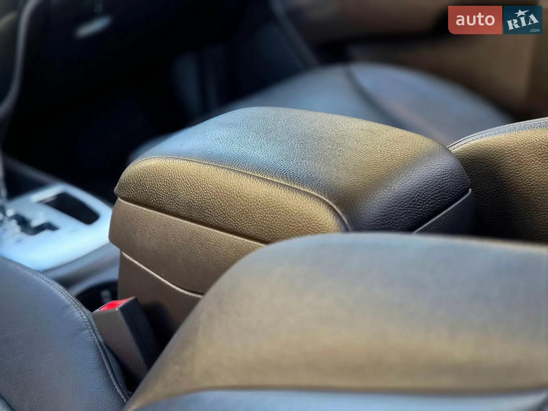 2010 Hyundai Santa Fe - мініатюра 67