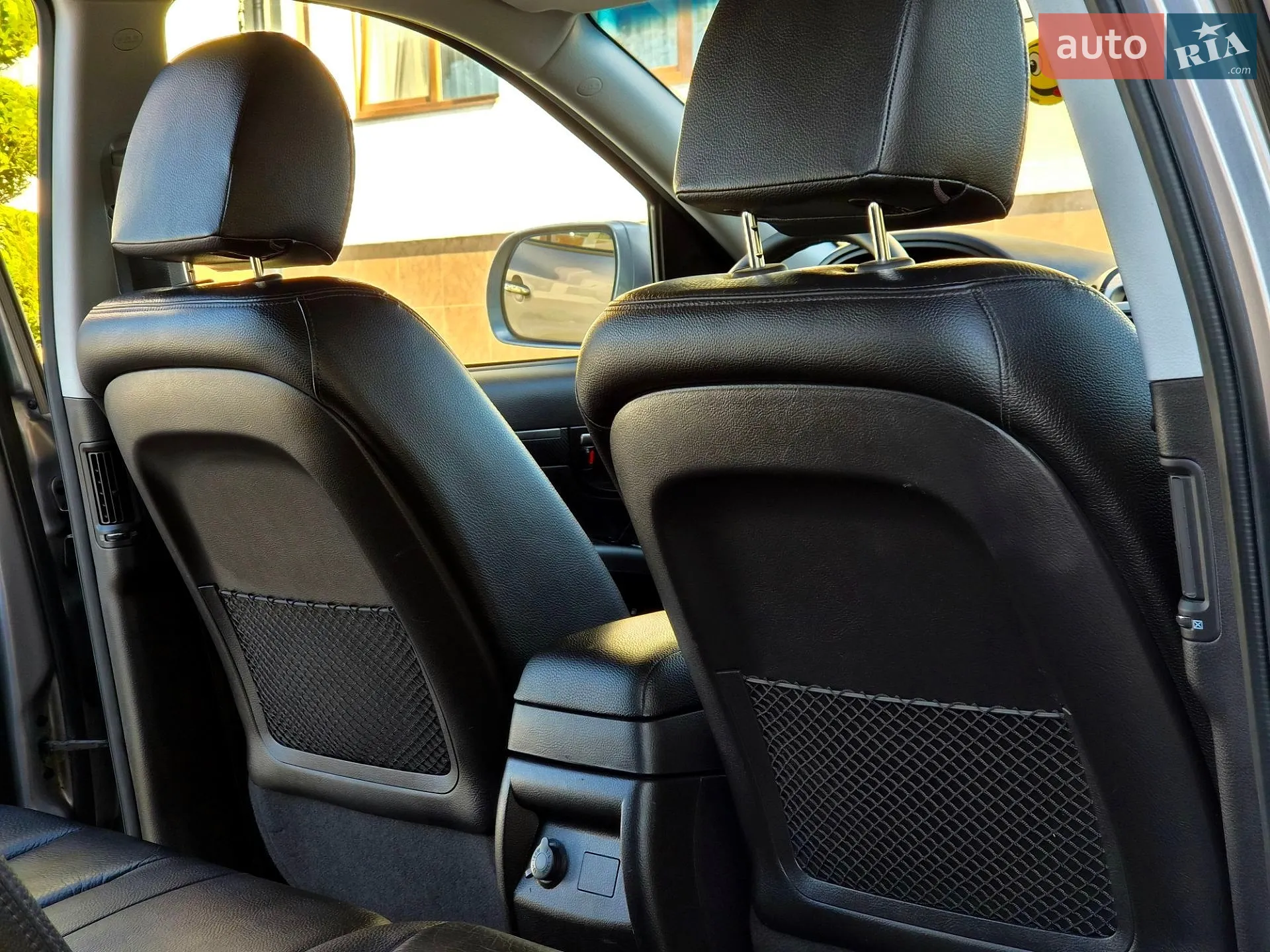 2010 Hyundai Santa Fe - мініатюра 82