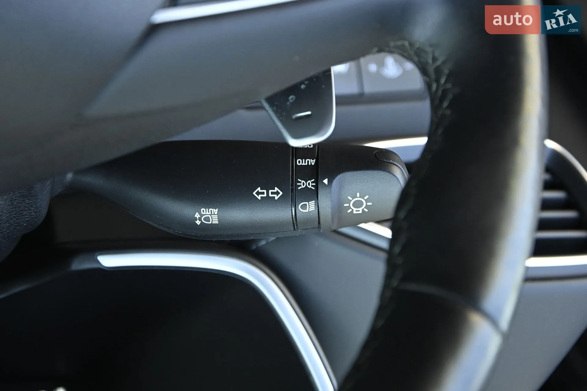 2023 Hyundai Santa Fe - мініатюра 24