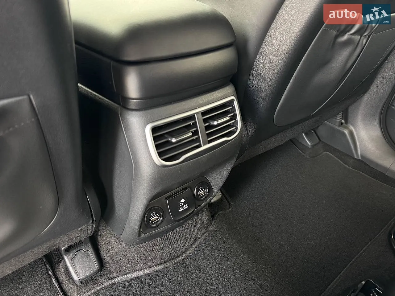 2021 Hyundai Santa Fe - мініатюра 17