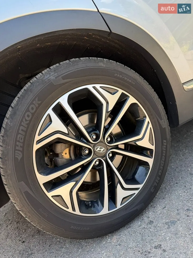 2018 Hyundai Santa Fe - мініатюра 16
