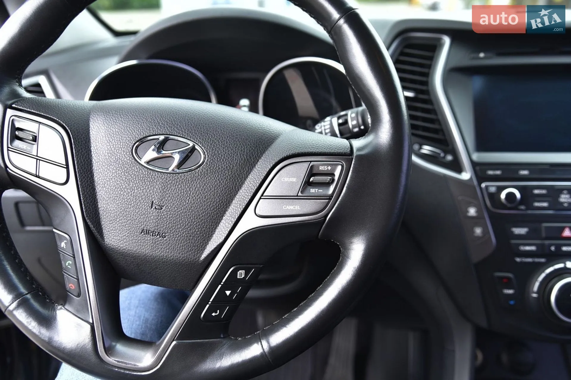 2016 Hyundai Santa Fe - мініатюра 21
