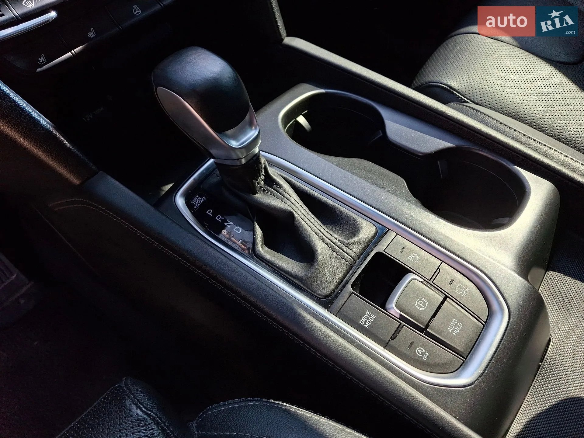 2018 Hyundai Santa Fe - мініатюра 12