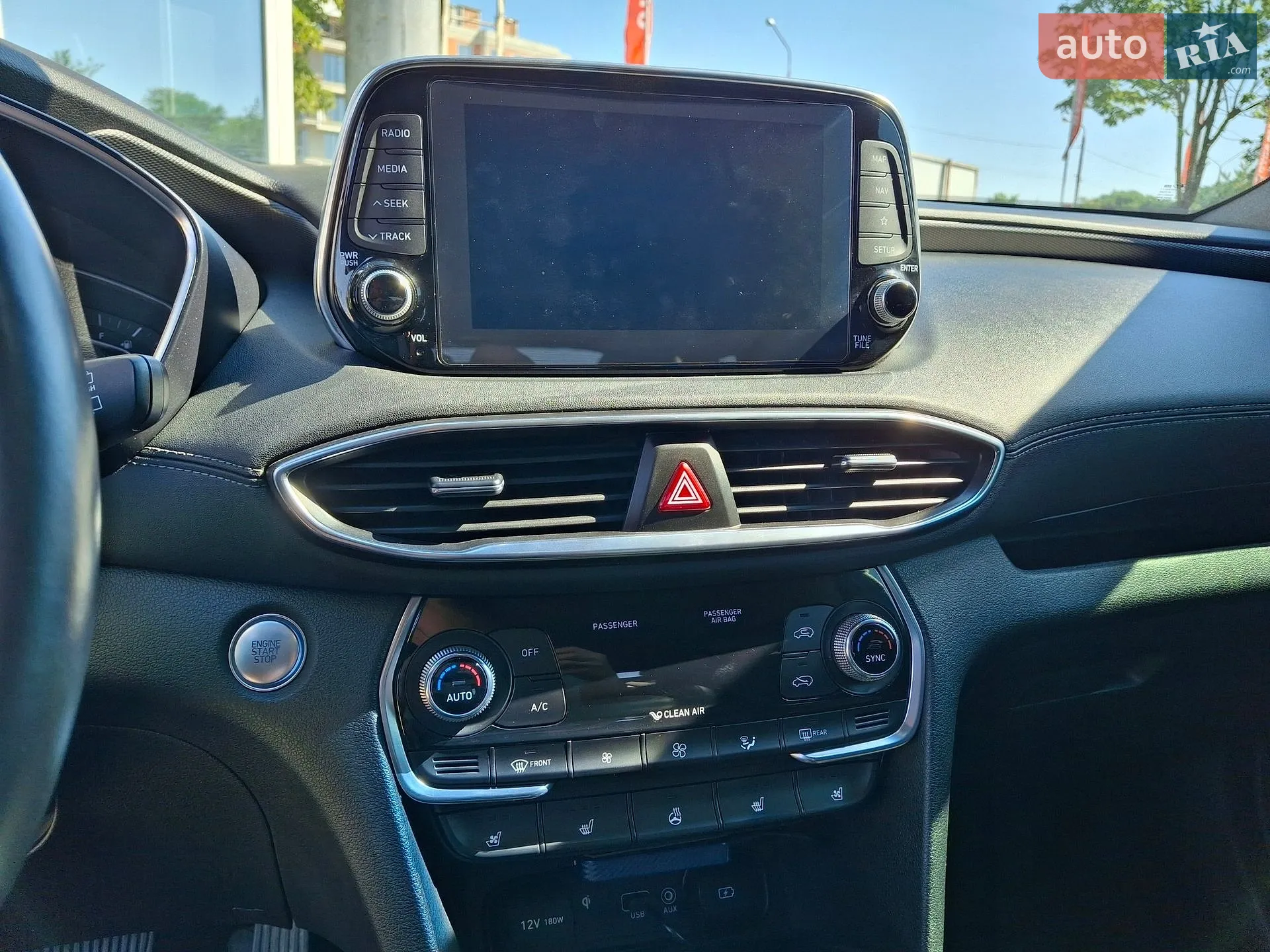 2018 Hyundai Santa Fe - мініатюра 16