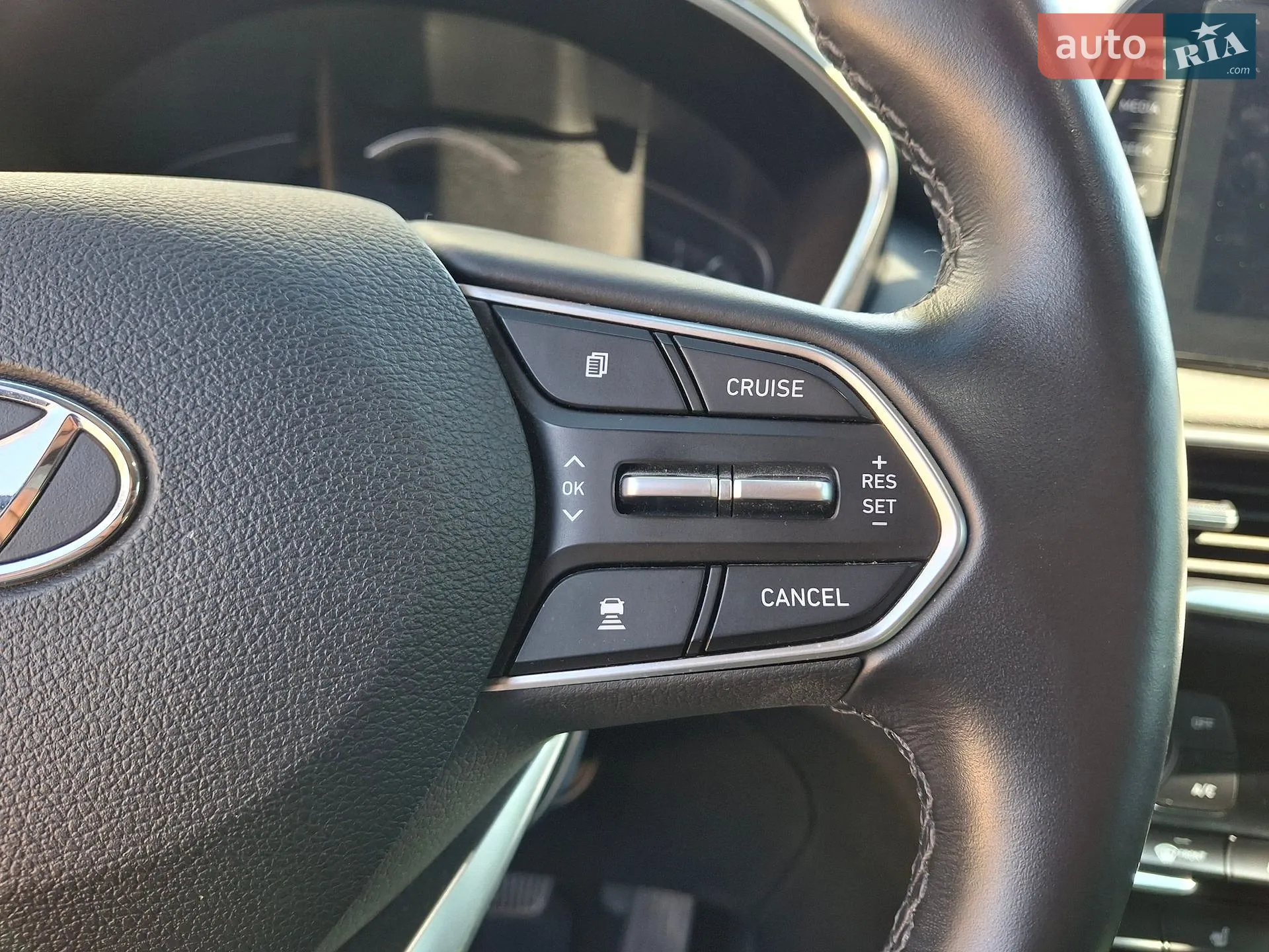2018 Hyundai Santa Fe - мініатюра 18