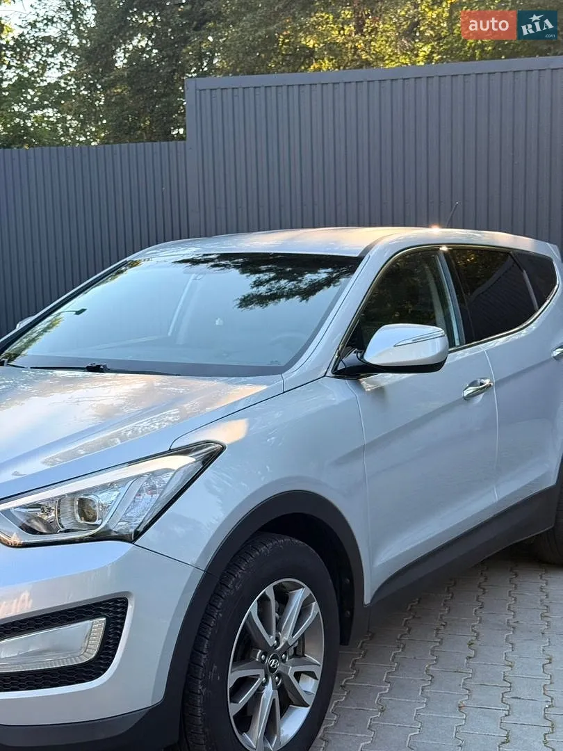 2012 Hyundai Santa Fe - мініатюра 9