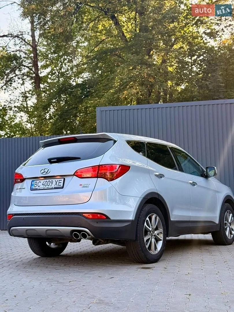 2012 Hyundai Santa Fe - мініатюра 15